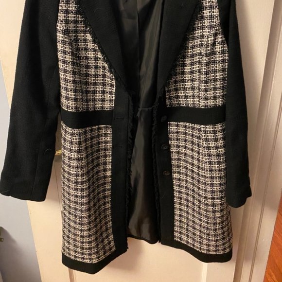 NWOT Karl Lagerfeld trench coat - Picture 2 of 5